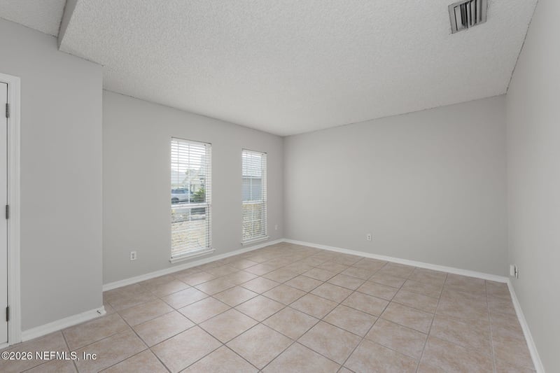 12786 Tropic Dr, Jacksonville, FL 32225