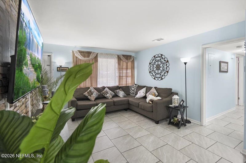 7007 Pamela Dr, Jacksonville, FL 32210