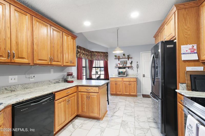 1249 Bee St, Orange Park, FL 32065