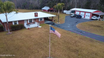 689 S Highway17, San Mateo, FL 32187