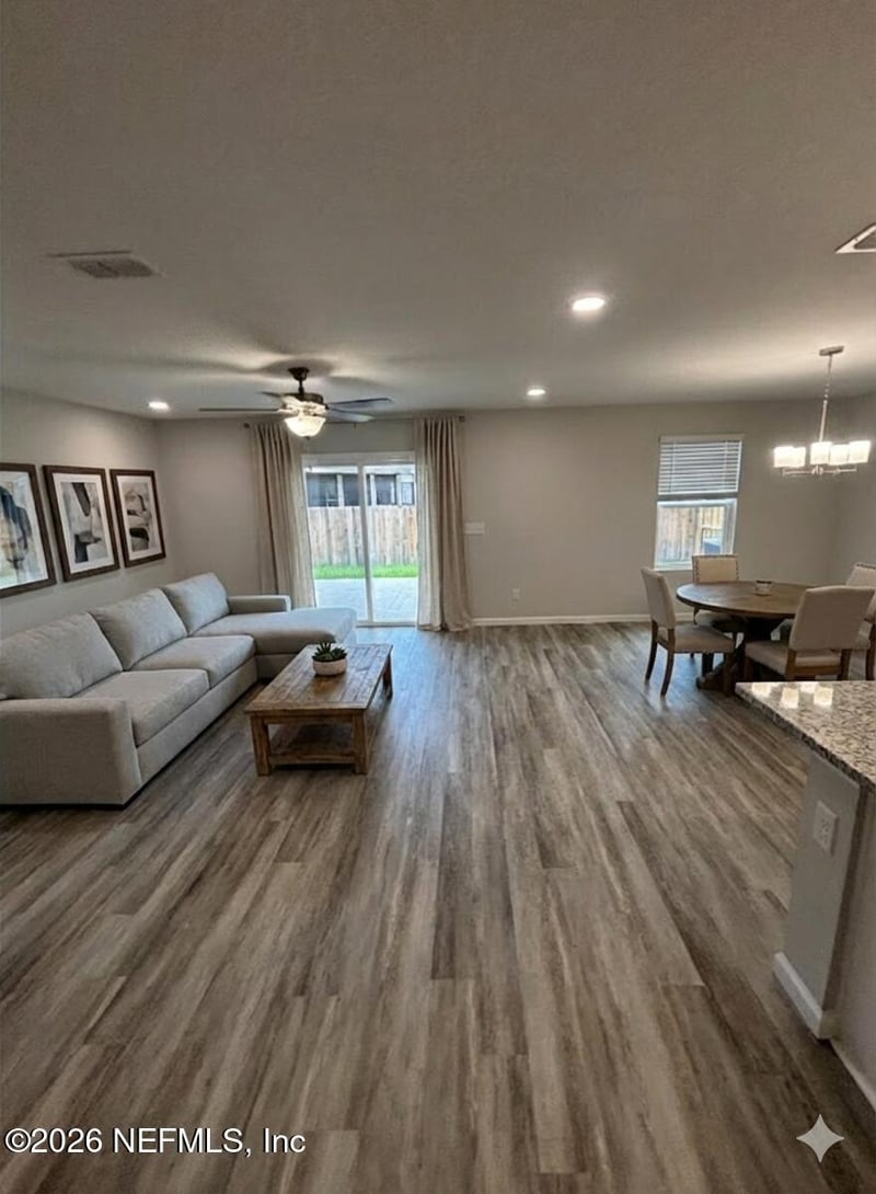 1295 Jewelstone Ln, Jacksonville, FL 32221