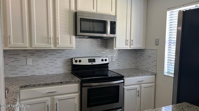 8300 Plaza Gate Ln #1193, Jacksonville, FL 32217