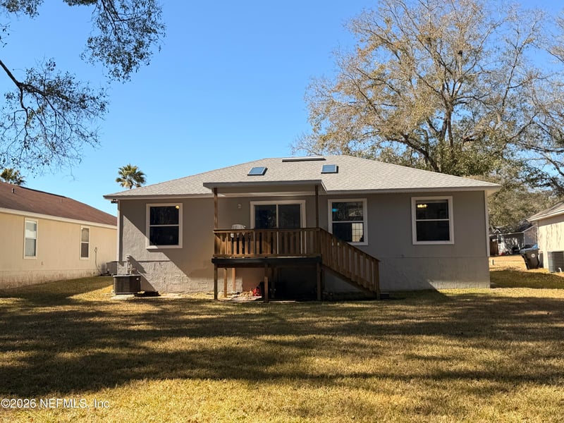 129 Dover Bluff Dr, Orange Park, FL 32073