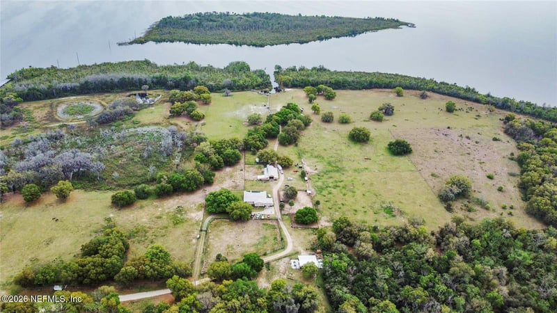 37800 Illinois St, Lady Lake, FL 32159