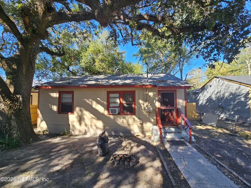 1045 Winthrop St, Jacksonville, FL 32206