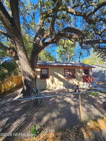 1045 Winthrop St, Jacksonville, FL 32206