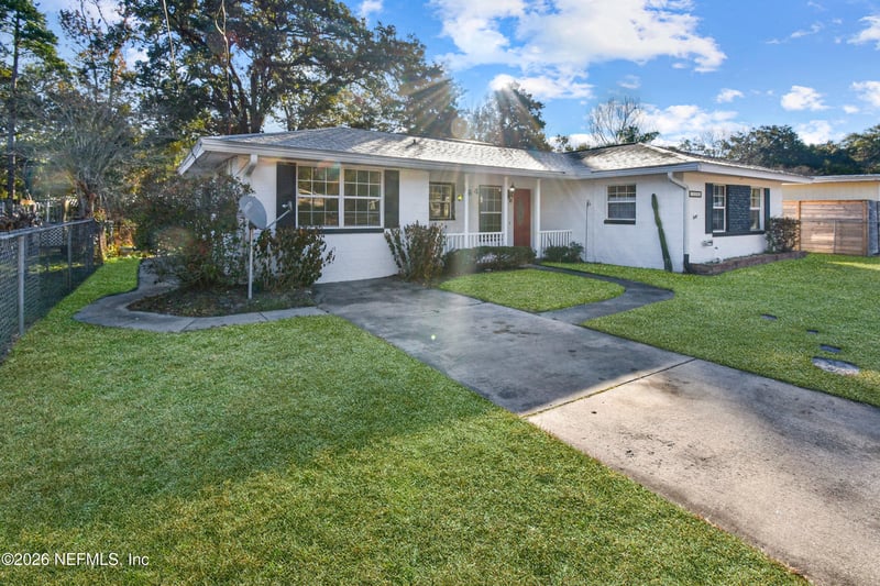 1064 Hibiscus St, St Augustine, FL 32084