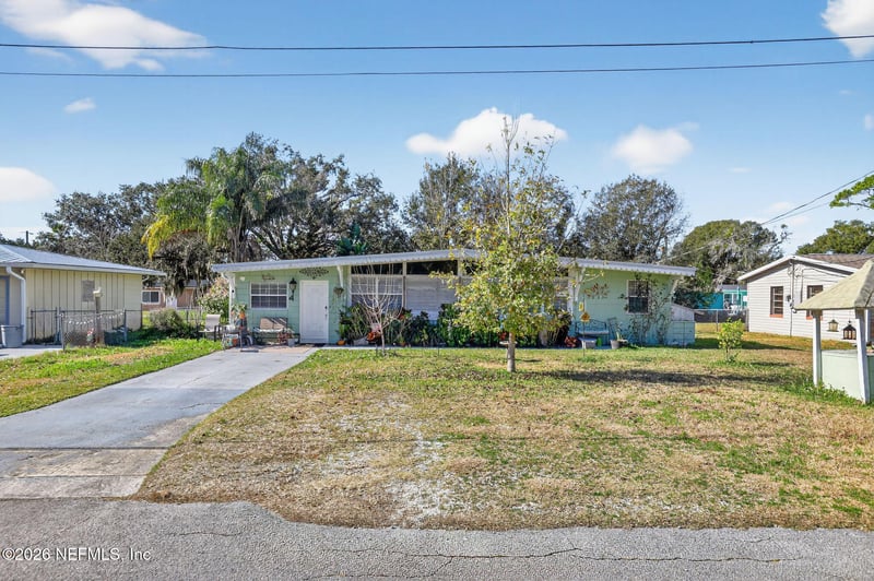 464 Judy St, New Smyrna Beach, FL 32168