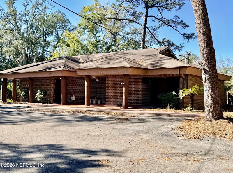 1906 Debarry Ave, Orange Park, FL 32073