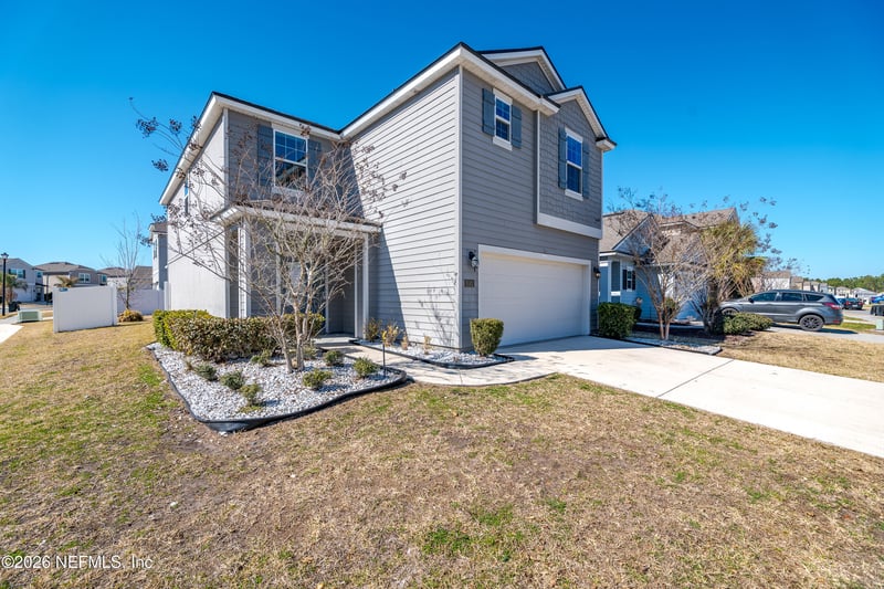 8182 Dancing Fox St, Jacksonville, FL 32222