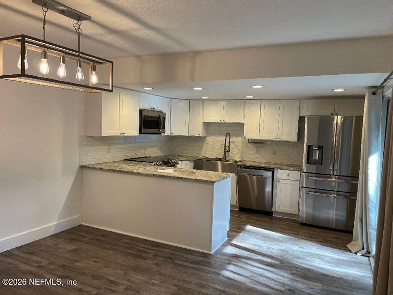 10462 Bigtree Cir, Jacksonville, FL 32257