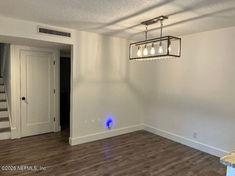 10462 Bigtree Cir, Jacksonville, FL 32257