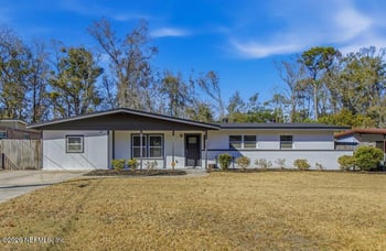8133 Joffre Dr, Jacksonville, FL 32210