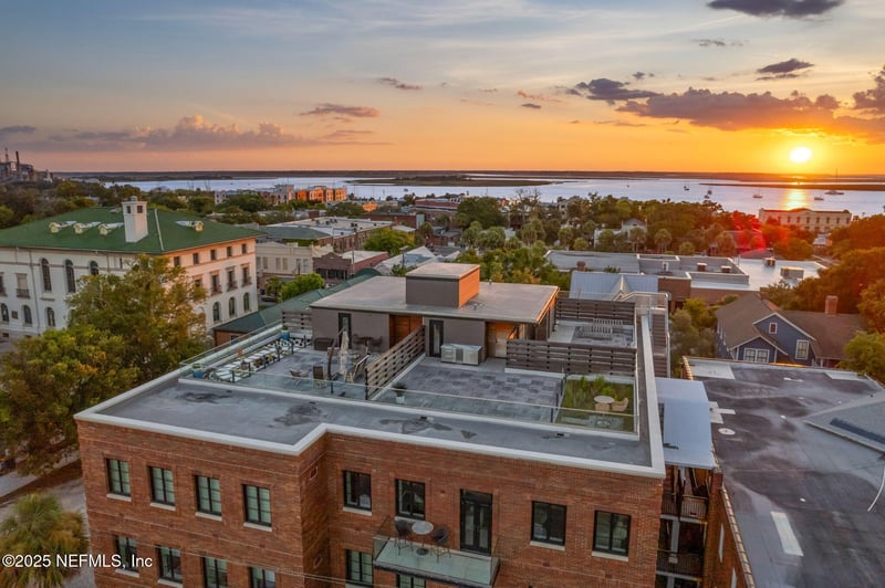 19 5th St #3100, Fernandina Beach, FL 32034