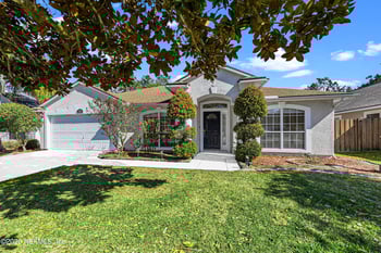 301 Johns Glen Dr, St Johns, FL 32259