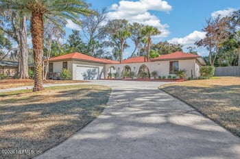 3389 Hermitage Rd, Jacksonville, FL 32277
