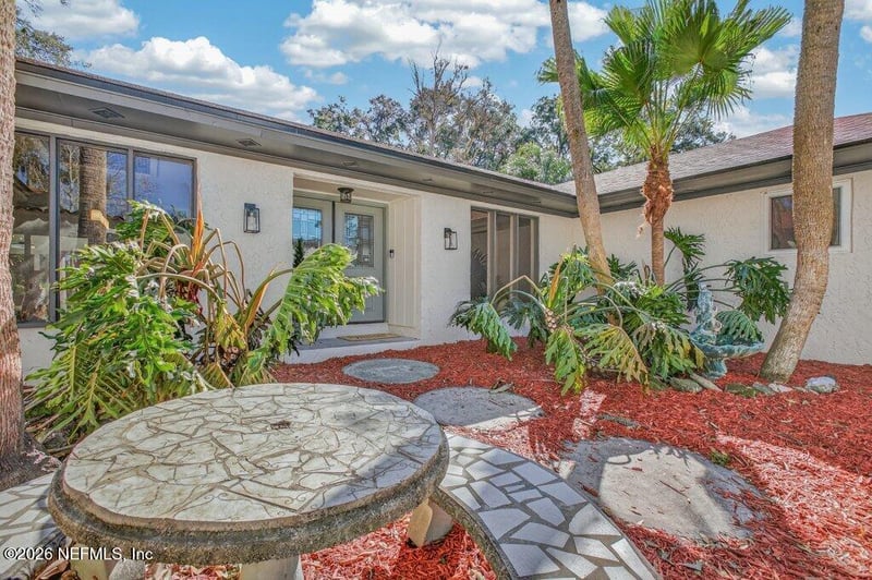 3389 Hermitage Rd, Jacksonville, FL 32277