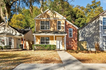 10986 Traci Lynn Dr, Jacksonville, FL 32218