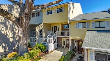 315 Scenic Point Ln, Fleming Island, FL 32003