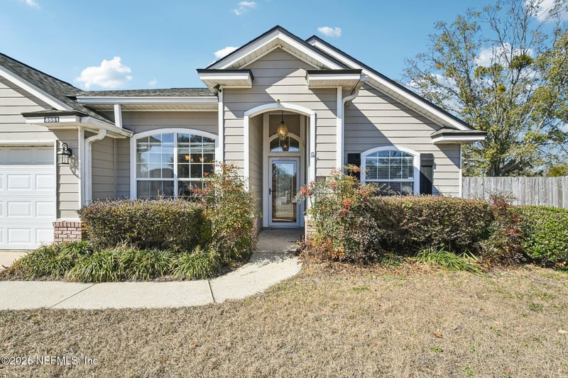 8551 Lori Ann Ct, Jacksonville, FL 32220