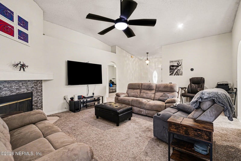 2602 Sunrise Ridge Ln, Jacksonville, FL 32211