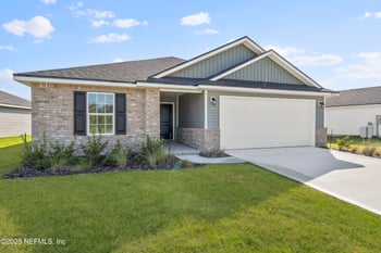 8381 Helmsley Blvd, Jacksonville, FL 32219