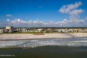 206208 Hopkins St, Neptune Beach, FL 32266