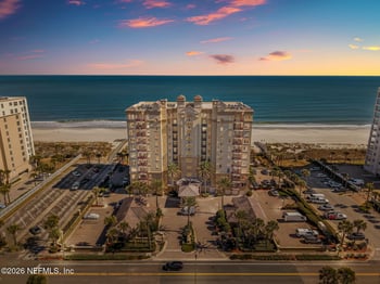 1331 1st St #202, Jacksonville Beach, FL 32250