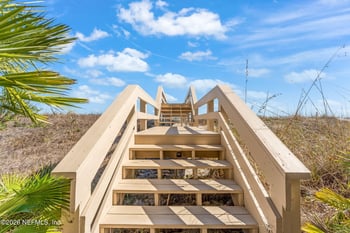 1331 1st St #202, Jacksonville Beach, FL 32250