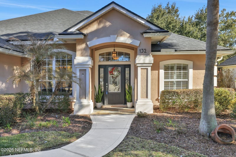132 Oakwood Plantation Dr, Fleming Island, FL 32003