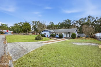 101 Cedar St, Palatka, FL 32177