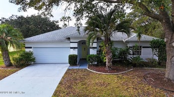 2 Saw Mill Ct, Palm Coast, FL 32164
