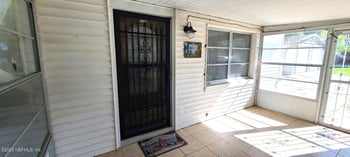 624 Palmetto Ave, Crescent, FL 32112