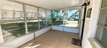 624 Palmetto Ave, Crescent, FL 32112