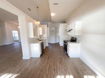 978 Tammy Cove Ln, Jacksonville, FL 32218