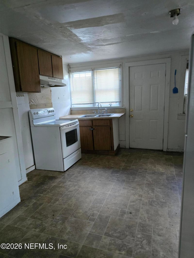 728 9th St #A&B, Fernandina Beach, FL 32034