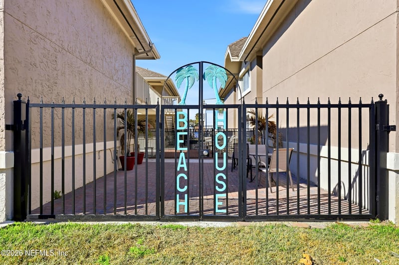 221 13th Ave #202A, Jacksonville Beach, FL 32250