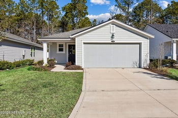 138 Meadow Creek Dr, St Johns, FL 32259