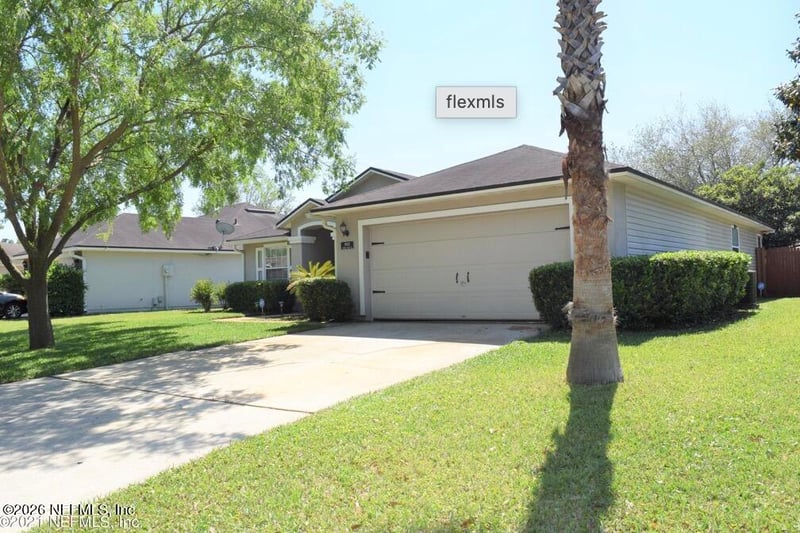 8062 Timber Point Dr, Jacksonville, FL 32244