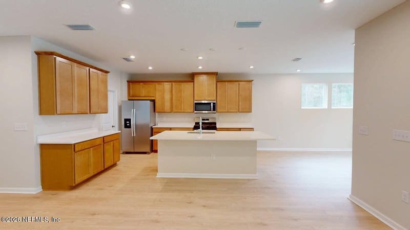 135 Orangedale Cir, St Johns, FL 32259