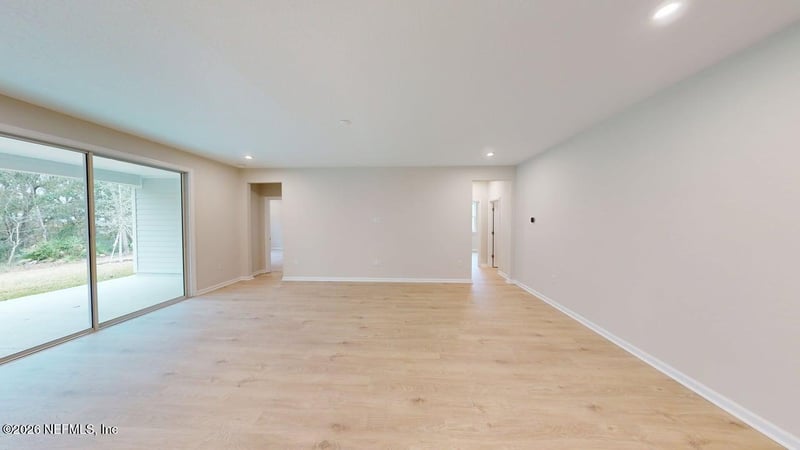 135 Orangedale Cir, St Johns, FL 32259