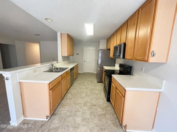 1597 Backwater Dr, Middleburg, FL 32068