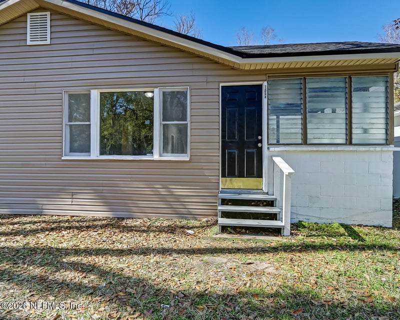 1064 Woodstock Ave, Jacksonville, FL 32254