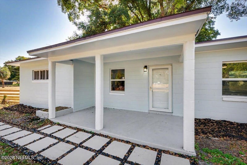 1320 King Arthur Rd, Jacksonville, FL 32211