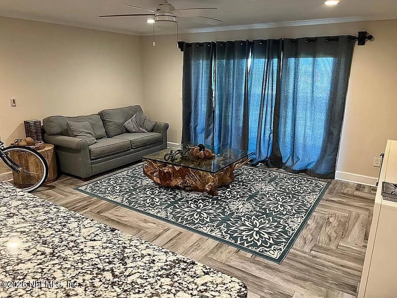 1701 1st St #2B, Jacksonville Beach, FL 32250