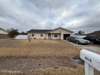 8819 Falcon Trace Dr, Jacksonville, FL 32222