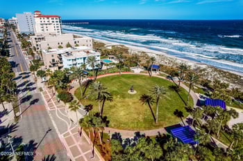 811 1st St #10, Jacksonville Beach, FL 32250