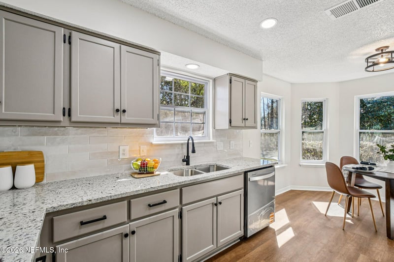 1347 Bee St, Orange Park, FL 32065