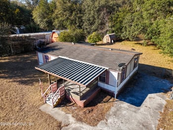 133 Reaves Ave, Interlachen, FL 32148