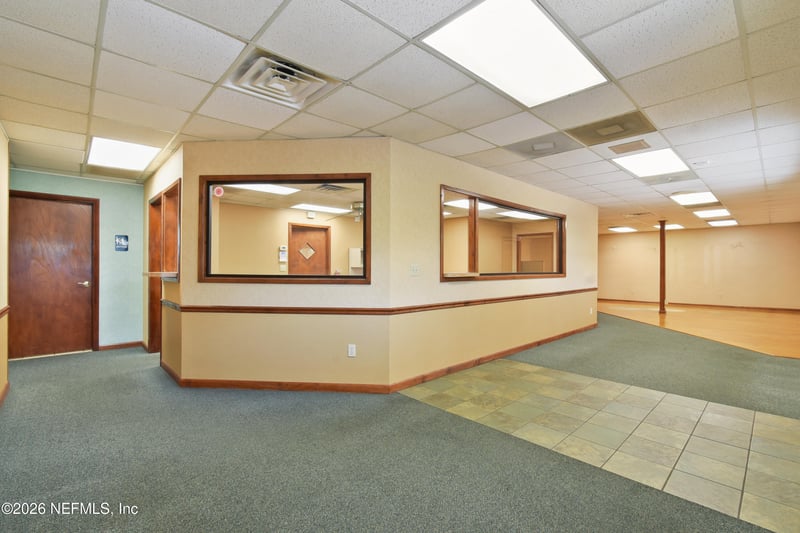 953 Lane Ave, Jacksonville, FL 32205